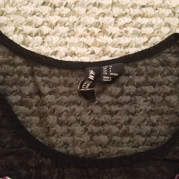 H&M Fitted Floral Patterned Dress - Picture 5 of 6